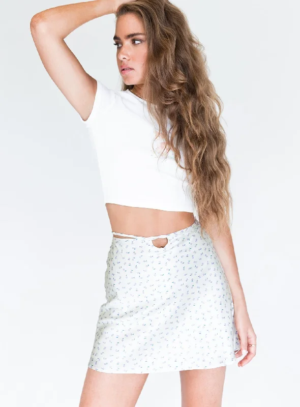 Women's Fashion Essentials Desert Storm Mini Skirt White Floral