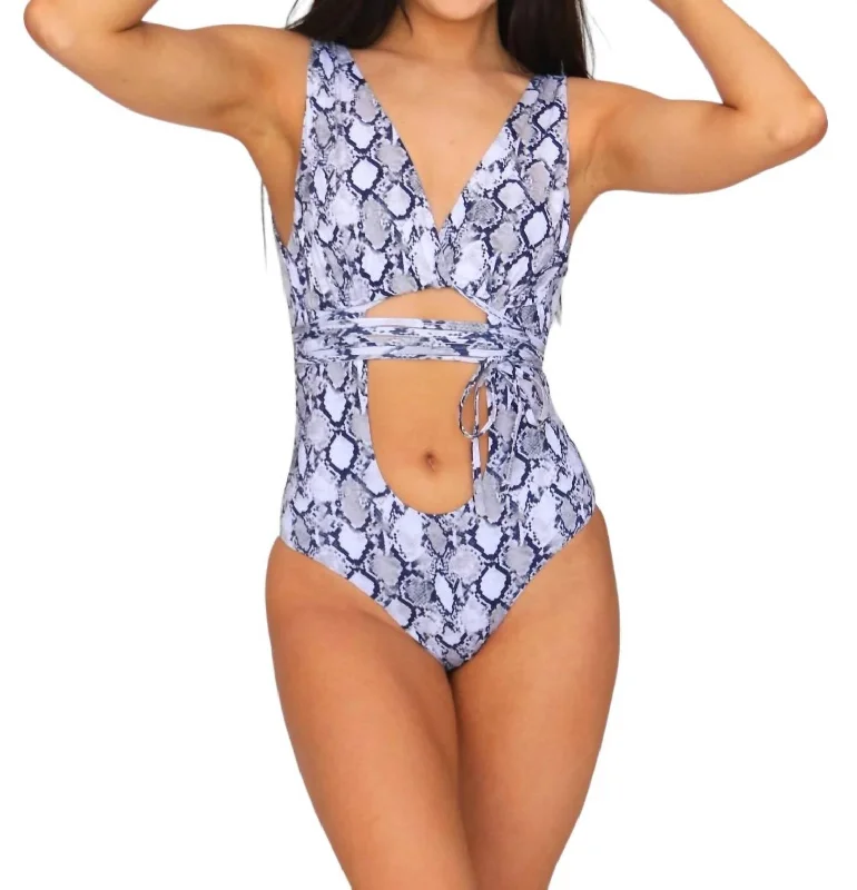 Women's Office Clothing Written In The Sand One-Piece Swimsuit In Grey/white