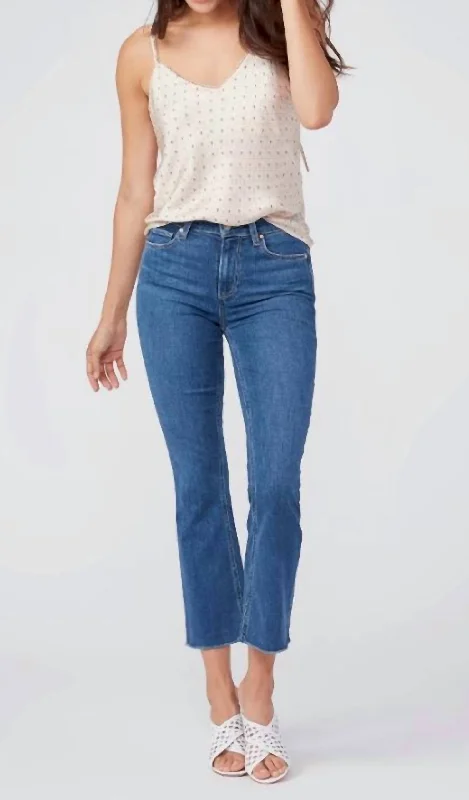 Women's Stylish Outerwear Colette Crop Flare Denim Jeans In Wonderwall