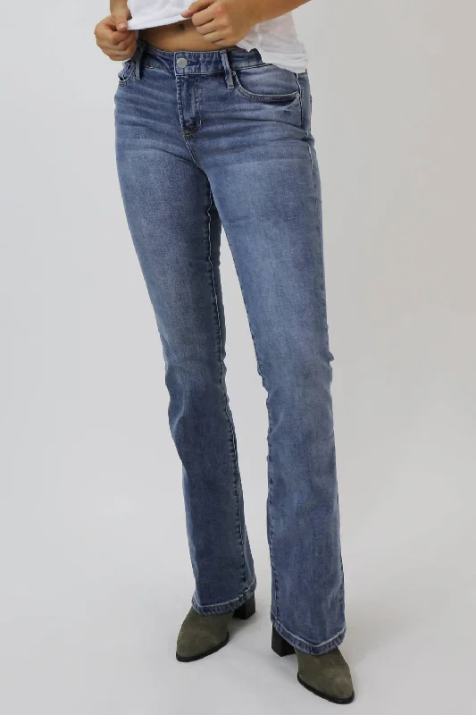 Women's Work Outfit Jaxtyn High Rise Bootcut Jean In Waikiki