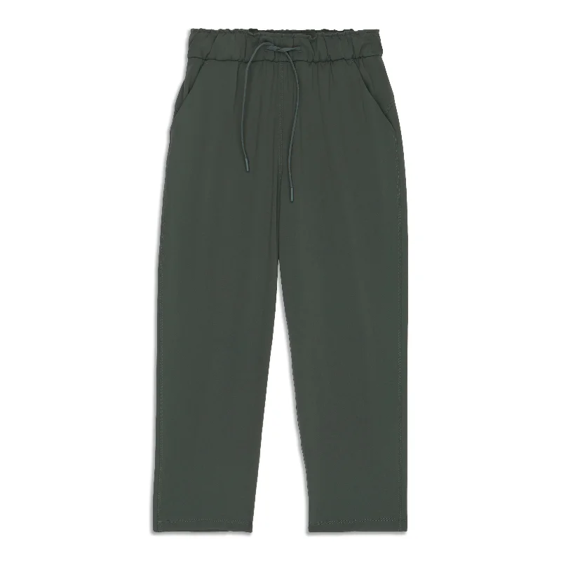 Weekend Sale Stretch High-Rise Cropped Pant - Resale